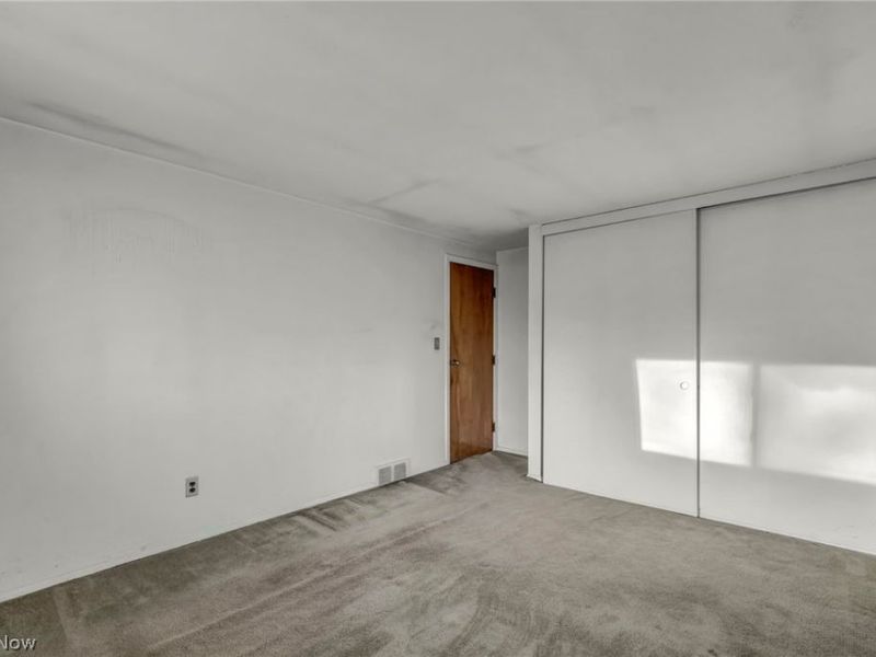 5873 Doxmere Drive, Parma Heights, OH 44130 Photo 22