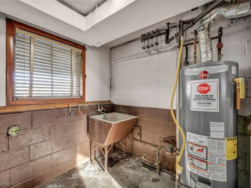 5873 Doxmere Drive, Parma Heights, OH 44130 Photo 24