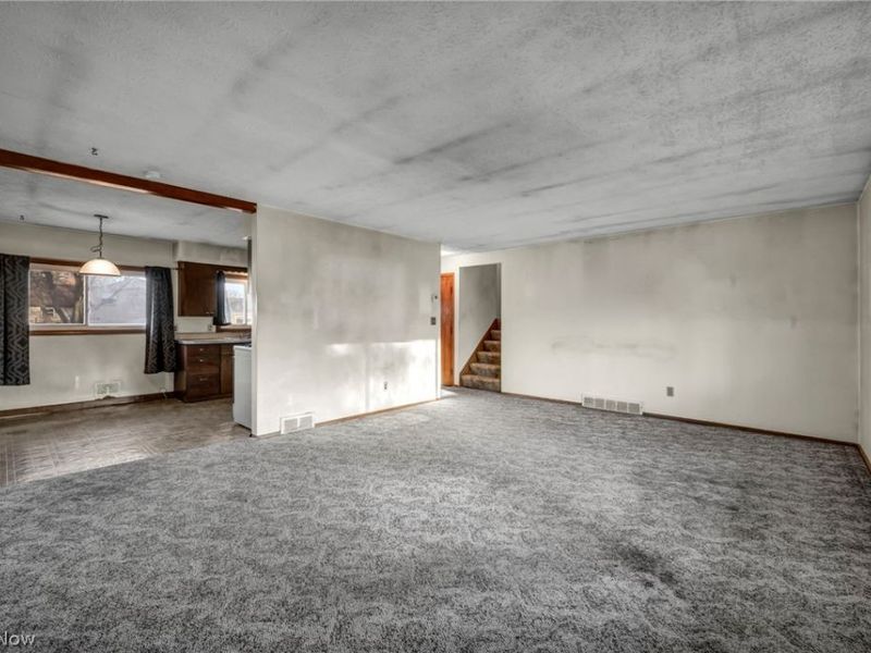 5873 Doxmere Drive, Parma Heights, OH 44130 Photo 8