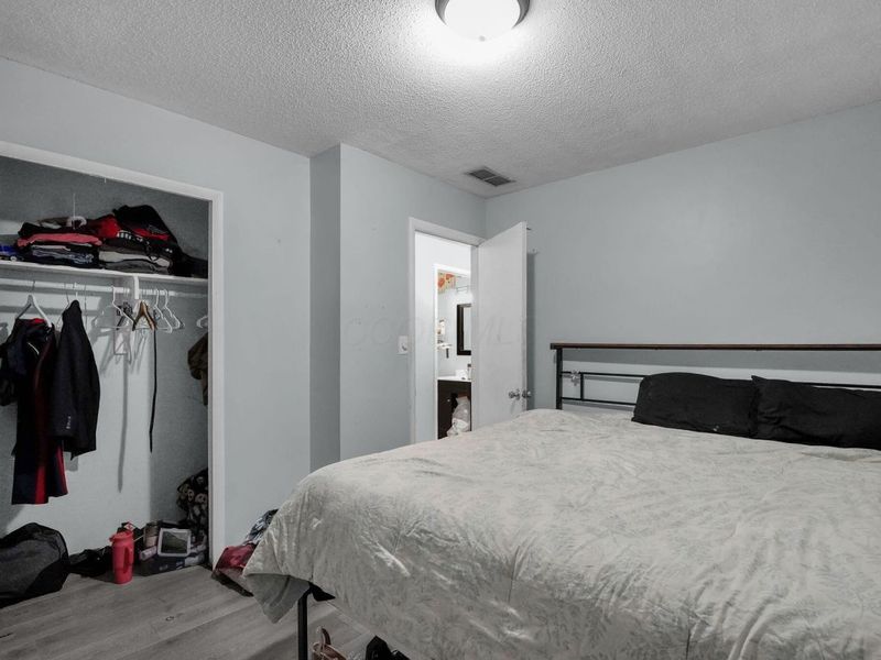 5123 Carbondale Drive , Columbus, OH 43232 Photo 17