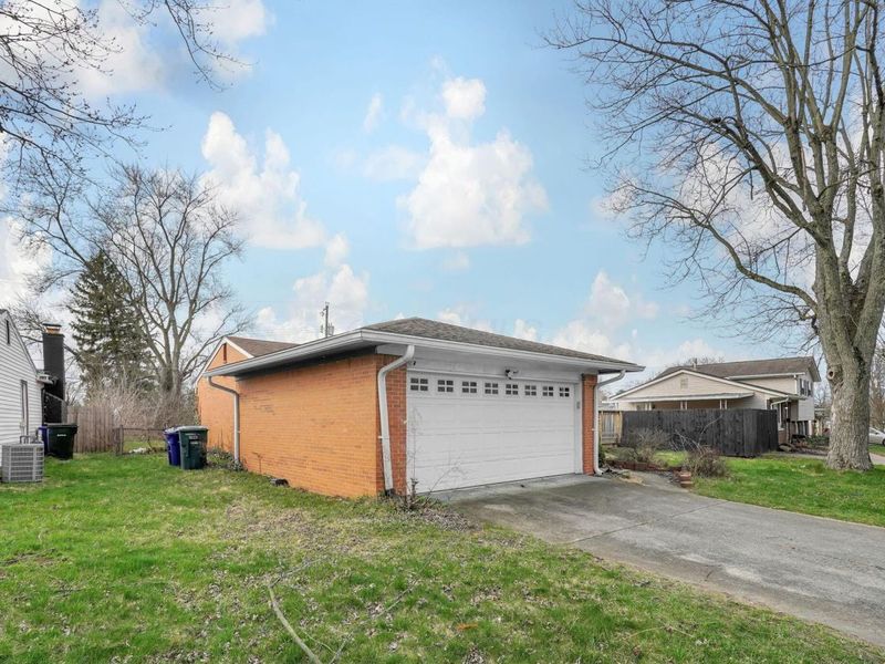 5123 Carbondale Drive , Columbus, OH 43232 Photo 19