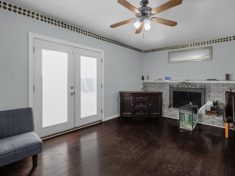 5123 Carbondale Drive , Columbus, OH 43232 Photo 7