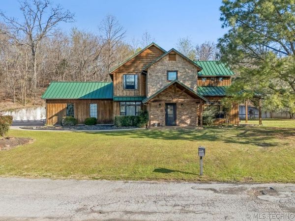 740 Maplebrook Lane , Langley, OK 74301