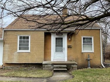 31406 Marquette Street , Garden City, MI 48135