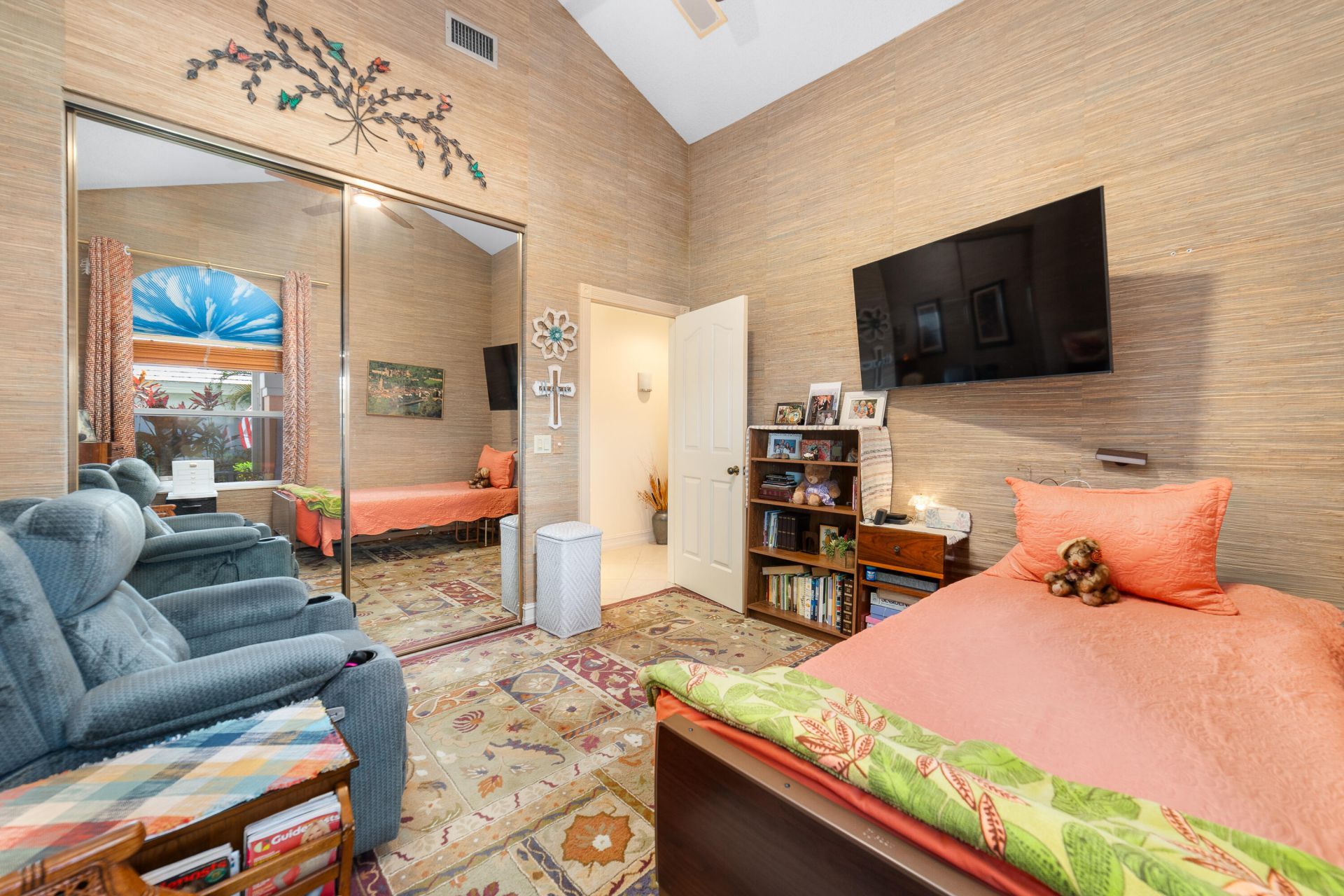 2370 Saratoga Bay Drive, West Palm Beach, FL 33409 Photo