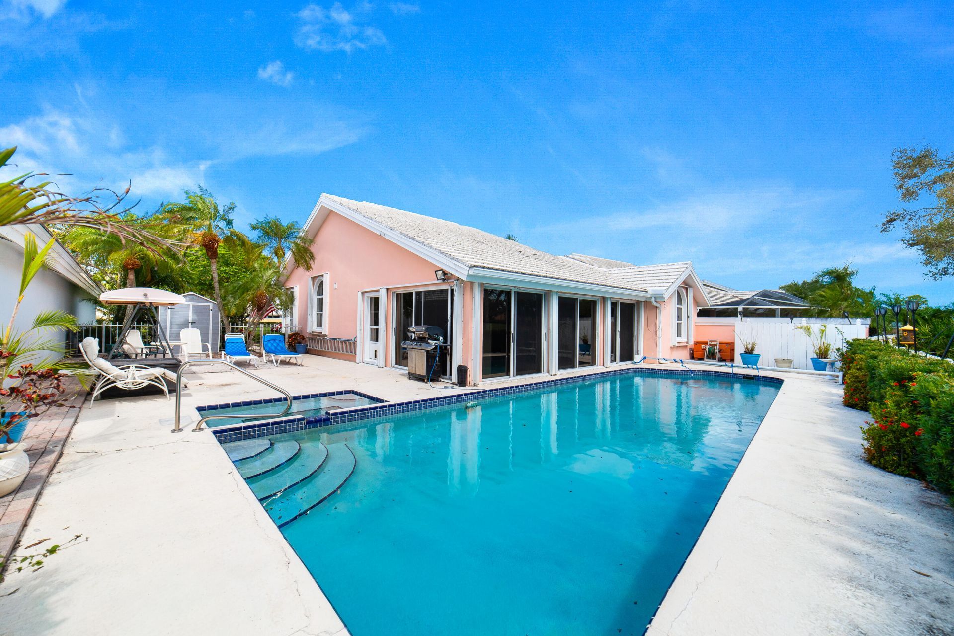 2370 Saratoga Bay Drive, West Palm Beach, FL 33409 Photo