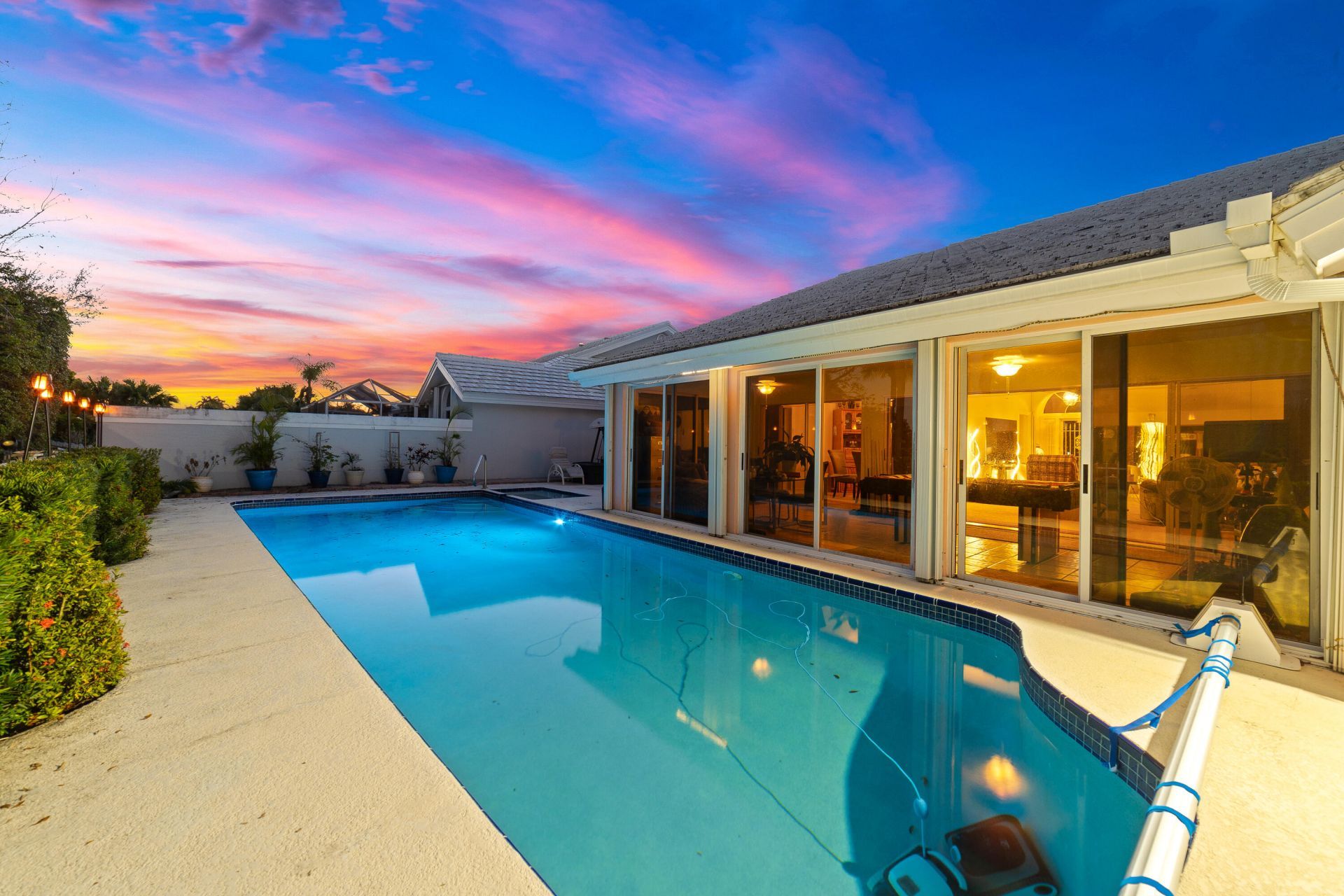 2370 Saratoga Bay Drive, West Palm Beach, FL 33409 Photo