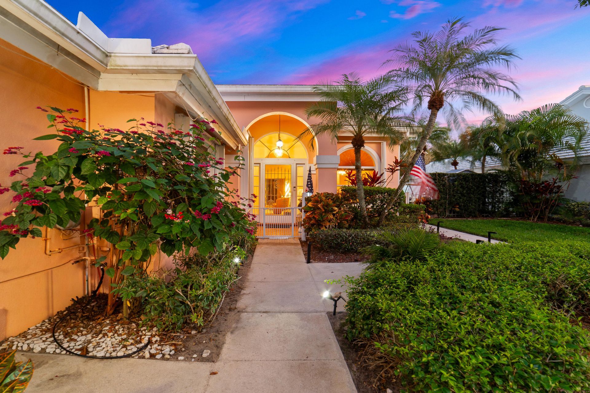 2370 Saratoga Bay Drive, West Palm Beach, FL 33409 Photo
