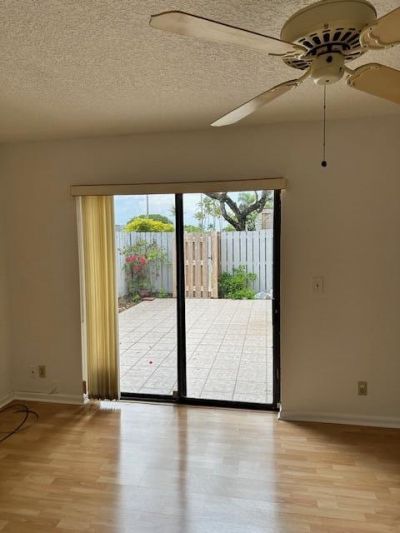 417 Arabian Road, Palm Springs, FL 33461 Photo