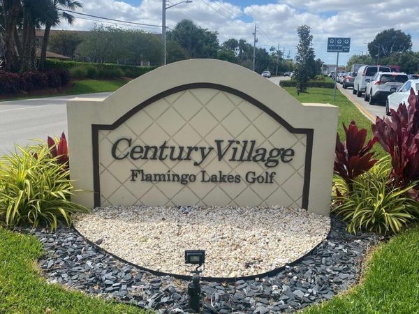 800 SW 137th Avenue, Unit 112g, Pembroke Pines, FL 33027