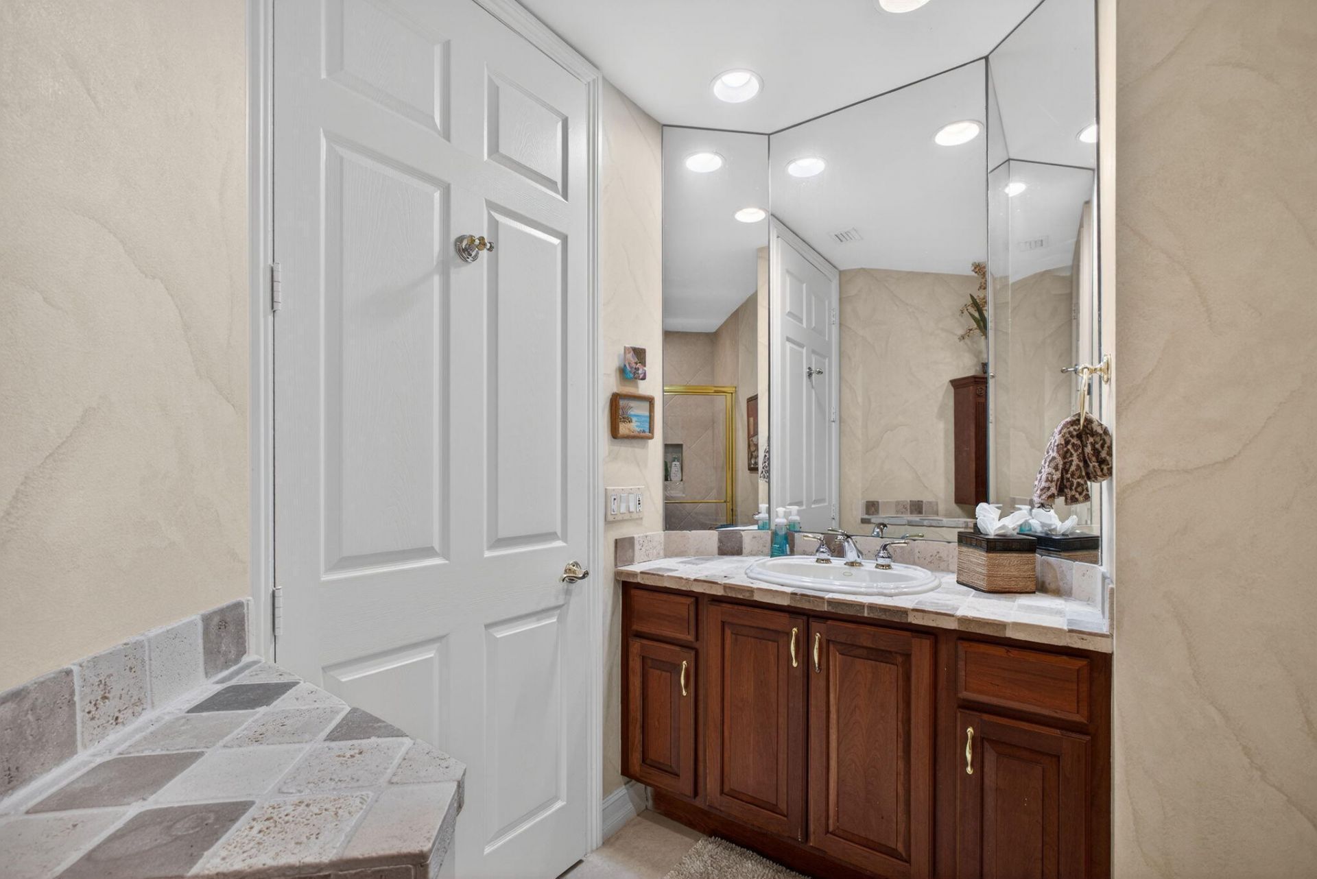 113 Palm Point Circle, Unit A, Palm Beach Gardens, FL 33418 Photo