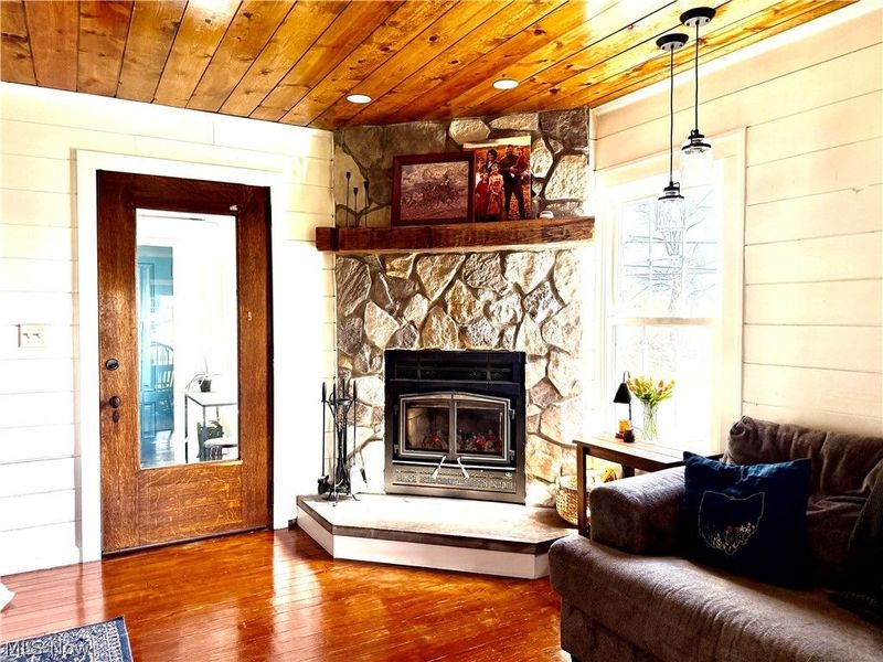 4584 State Route 516 NW, Dover, OH 44622 Photo 6