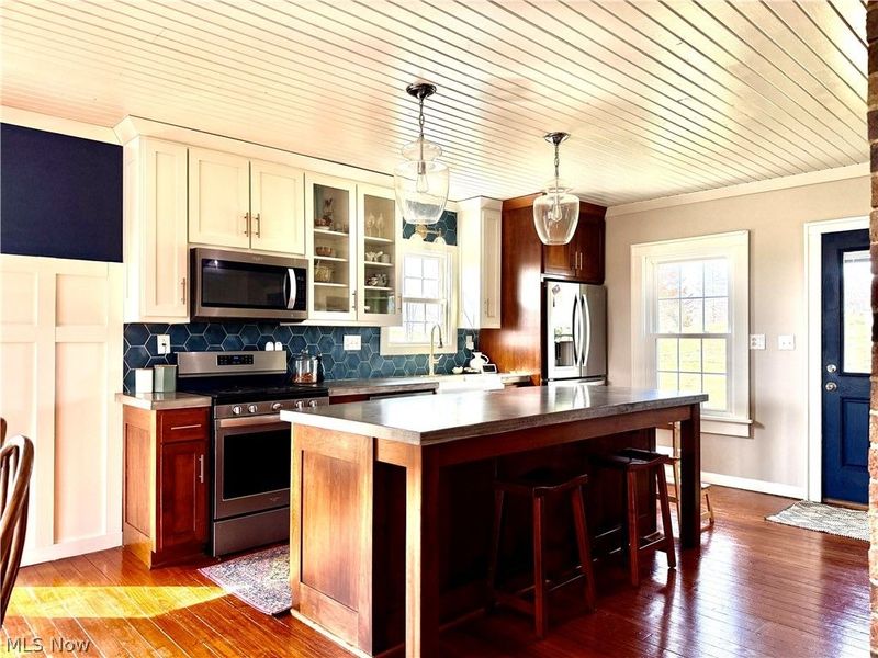 4584 State Route 516 NW, Dover, OH 44622 Photo 8