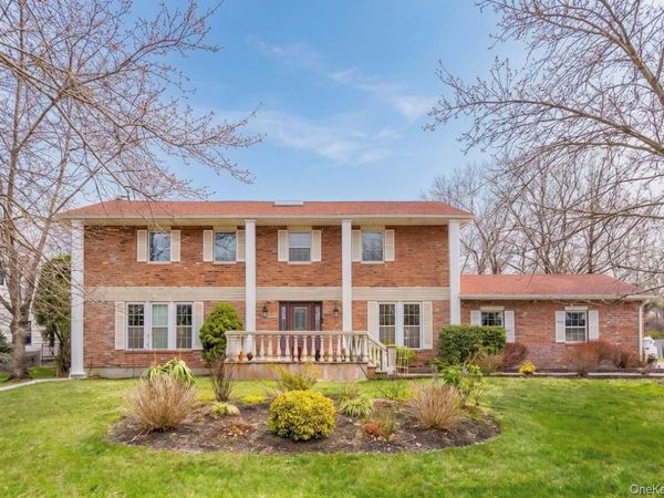 26 Birchdale Lane, Port Washington, NY 11050