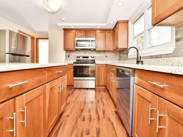 77 Swan St, Unit 2, Everett, MA 02149