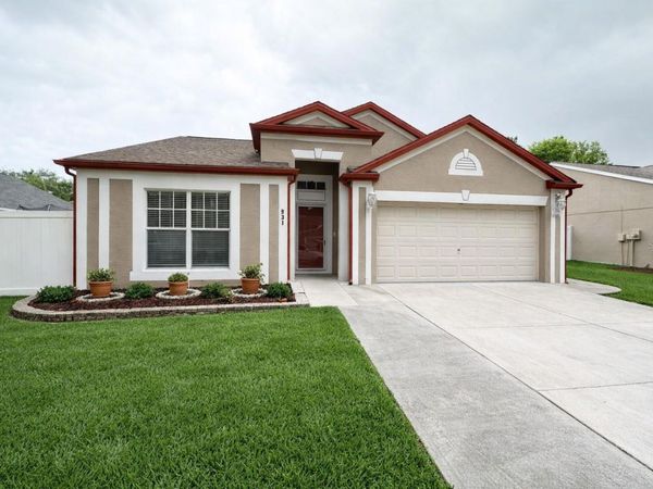 931 HUNTER LANE, TARPON SPRINGS, FL 34689