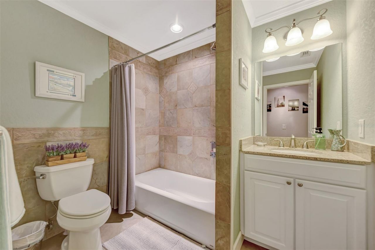 1894 Loma Linda Street, Sarasota, FL 34239 Photo