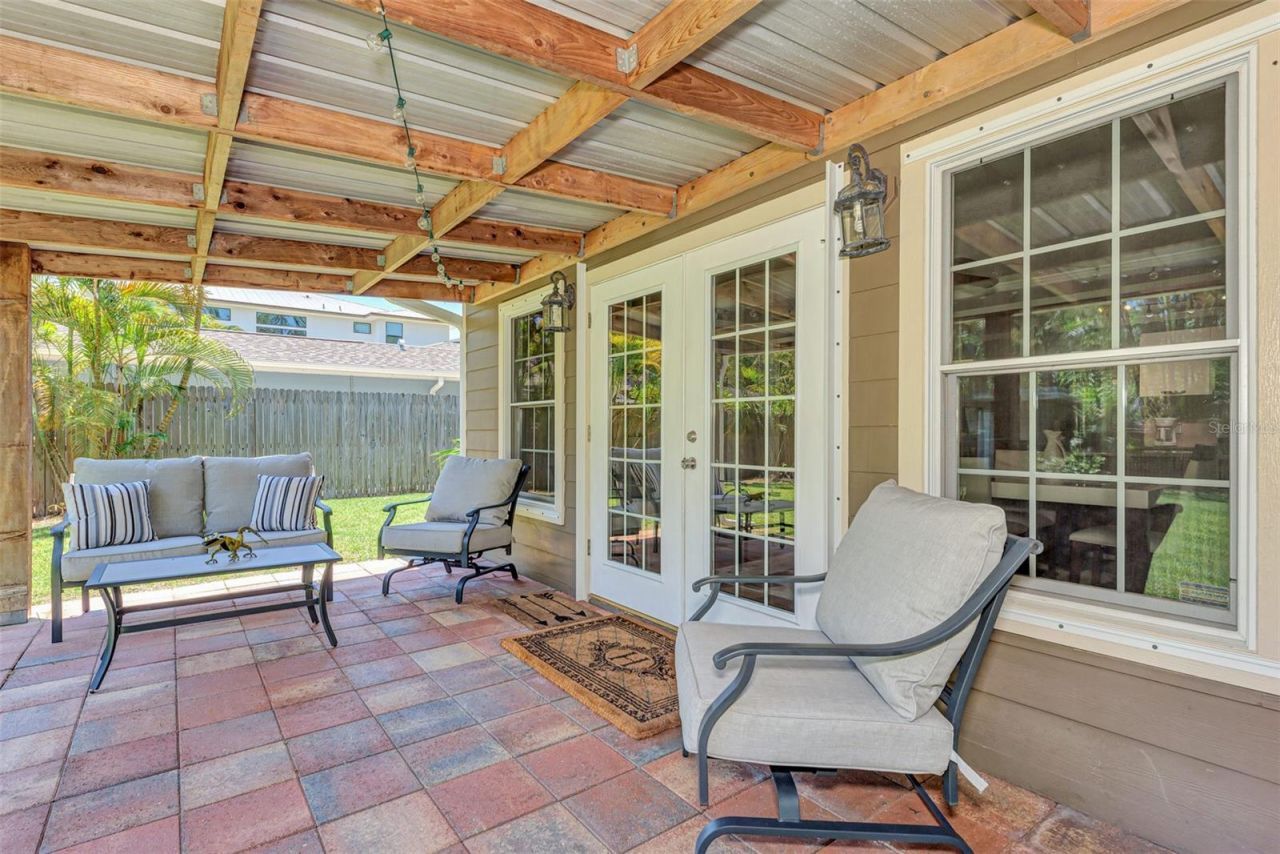 1894 Loma Linda Street, Sarasota, FL 34239 Photo