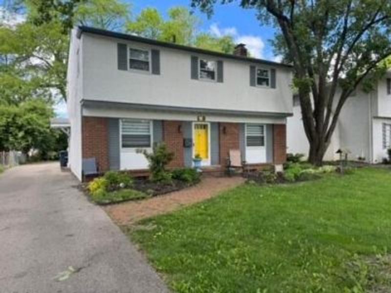 65 S Gould Road, Columbus, OH 43209 Photo 2