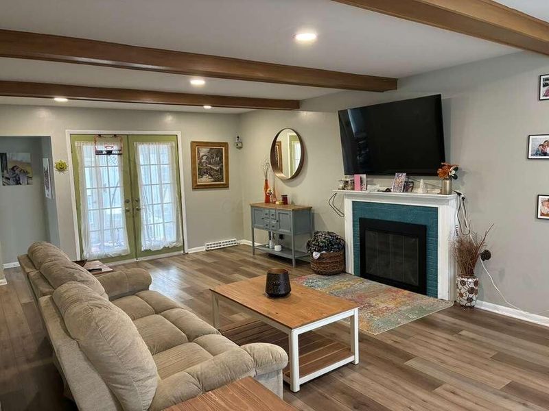 65 S Gould Road, Columbus, OH 43209 Photo 3