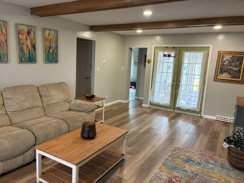 65 S Gould Road, Columbus, OH 43209 Photo 7