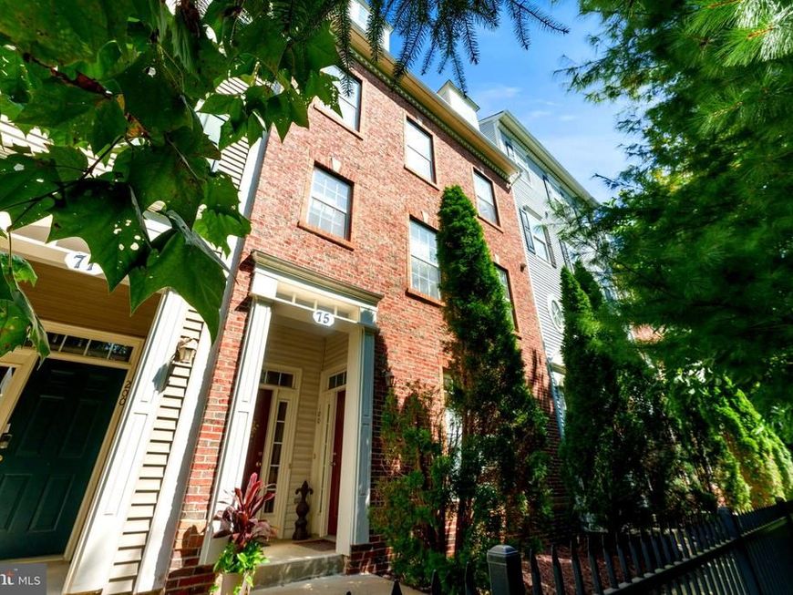 75 Swanton Mews , Unit 200, Gaithersburg, MD 20878 Main Photo
