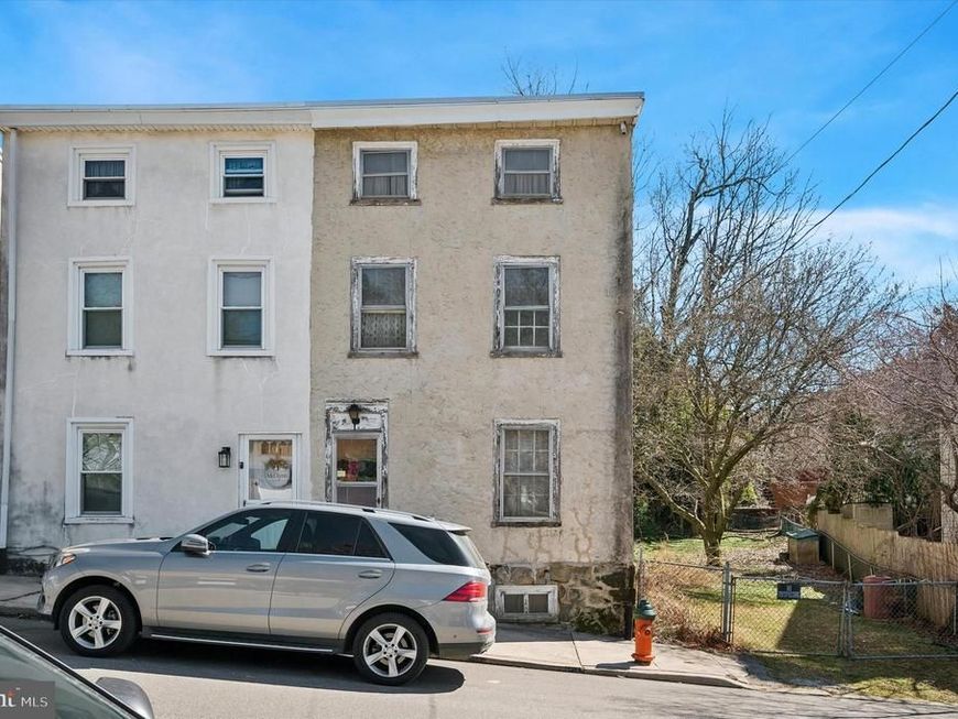 377 Parker Avenue, Philadelphia, PA 19128 Main Photo