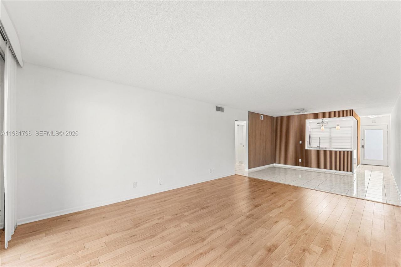 4301 Martinique Cir , Unit H2, Coconut Creek, FL 33066 Photo