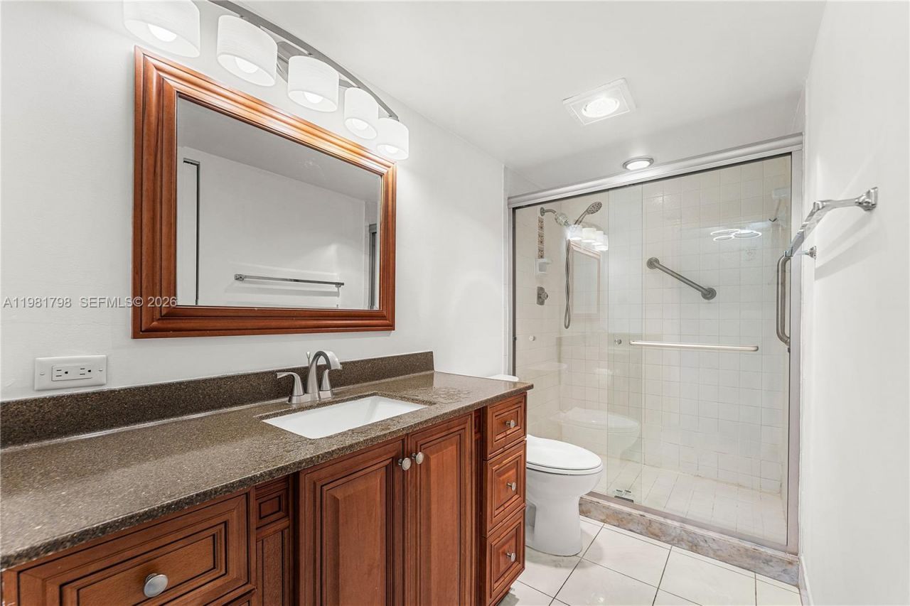 4301 Martinique Cir , Unit H2, Coconut Creek, FL 33066 Photo