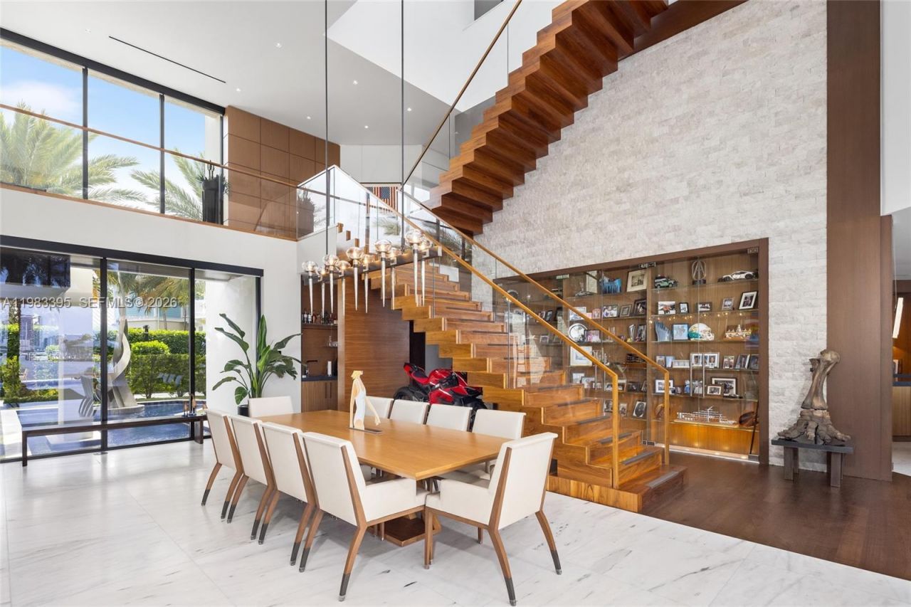 84 Isla Bahia Dr, Fort Lauderdale, FL 33316 Photo