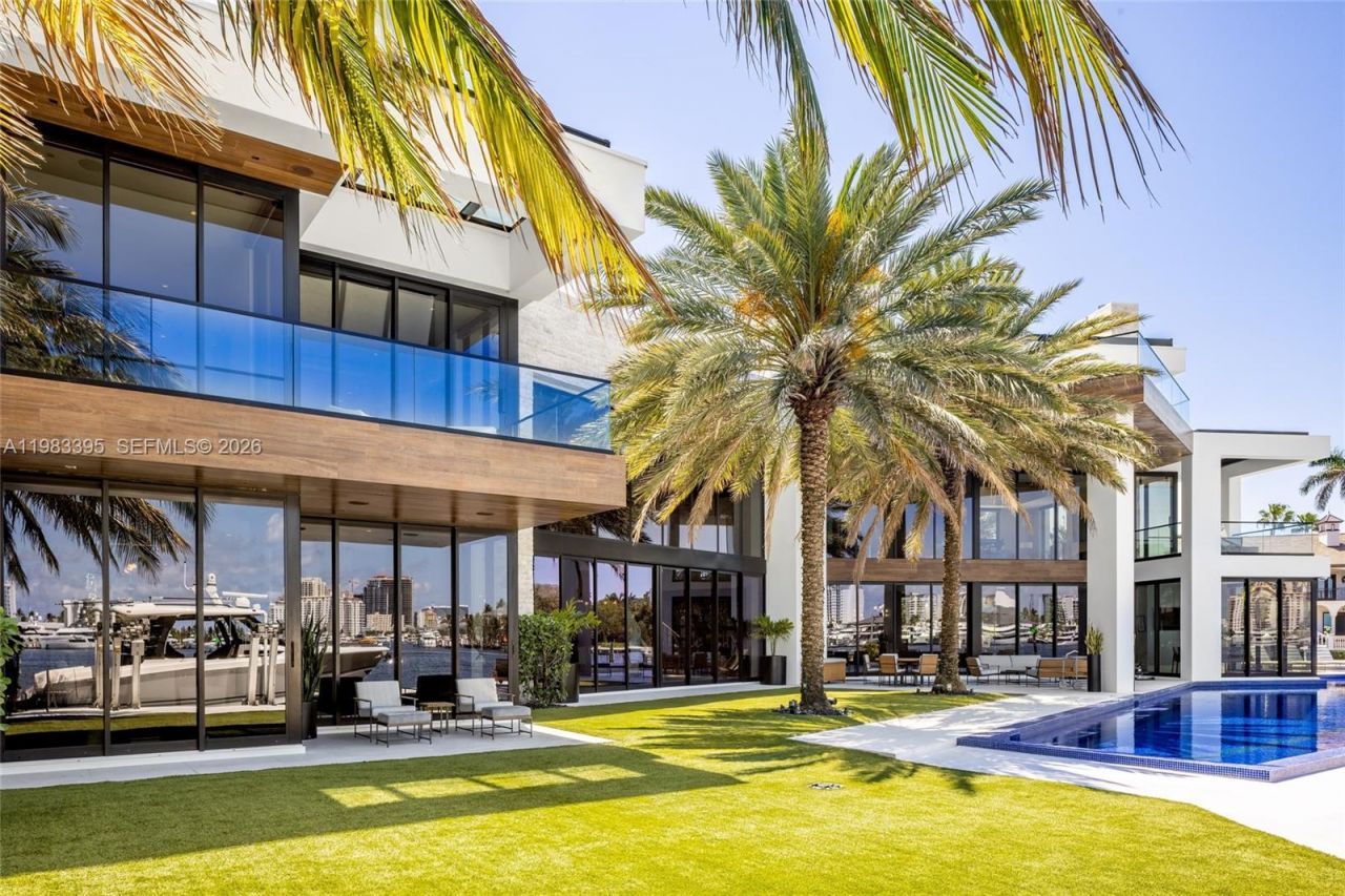 84 Isla Bahia Dr, Fort Lauderdale, FL 33316 Photo