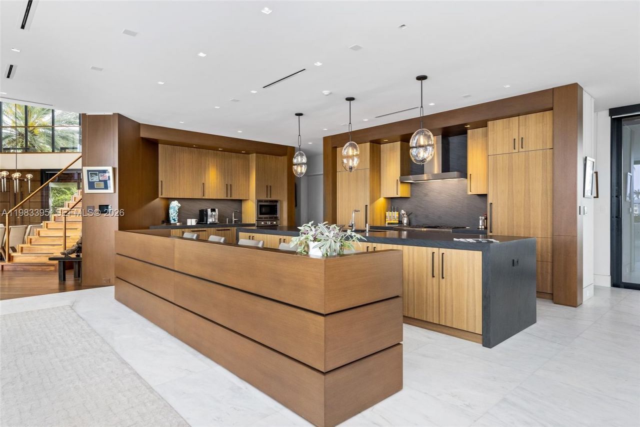 84 Isla Bahia Dr, Fort Lauderdale, FL 33316 Photo