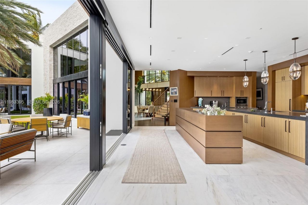 84 Isla Bahia Dr, Fort Lauderdale, FL 33316 Photo