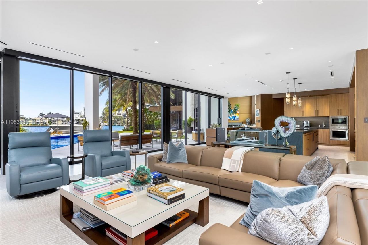 84 Isla Bahia Dr , Fort Lauderdale, FL 33316 Photo