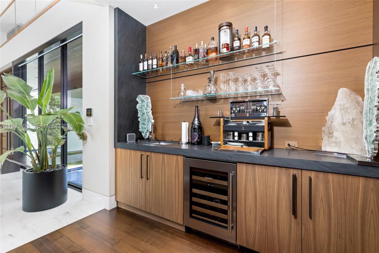 84 Isla Bahia Dr, Fort Lauderdale, FL 33316 Photo