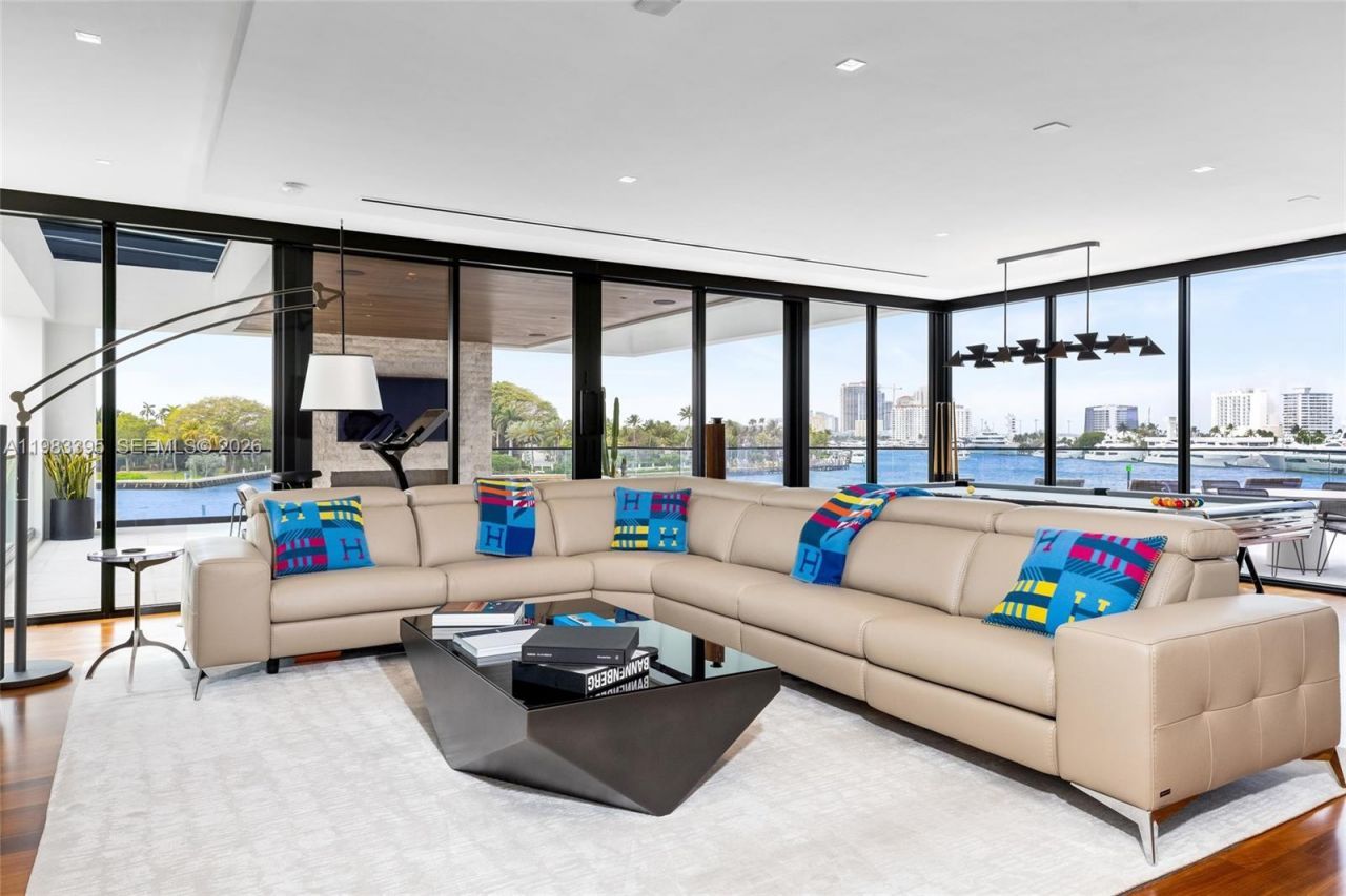 84 Isla Bahia Dr , Fort Lauderdale, FL 33316 Photo