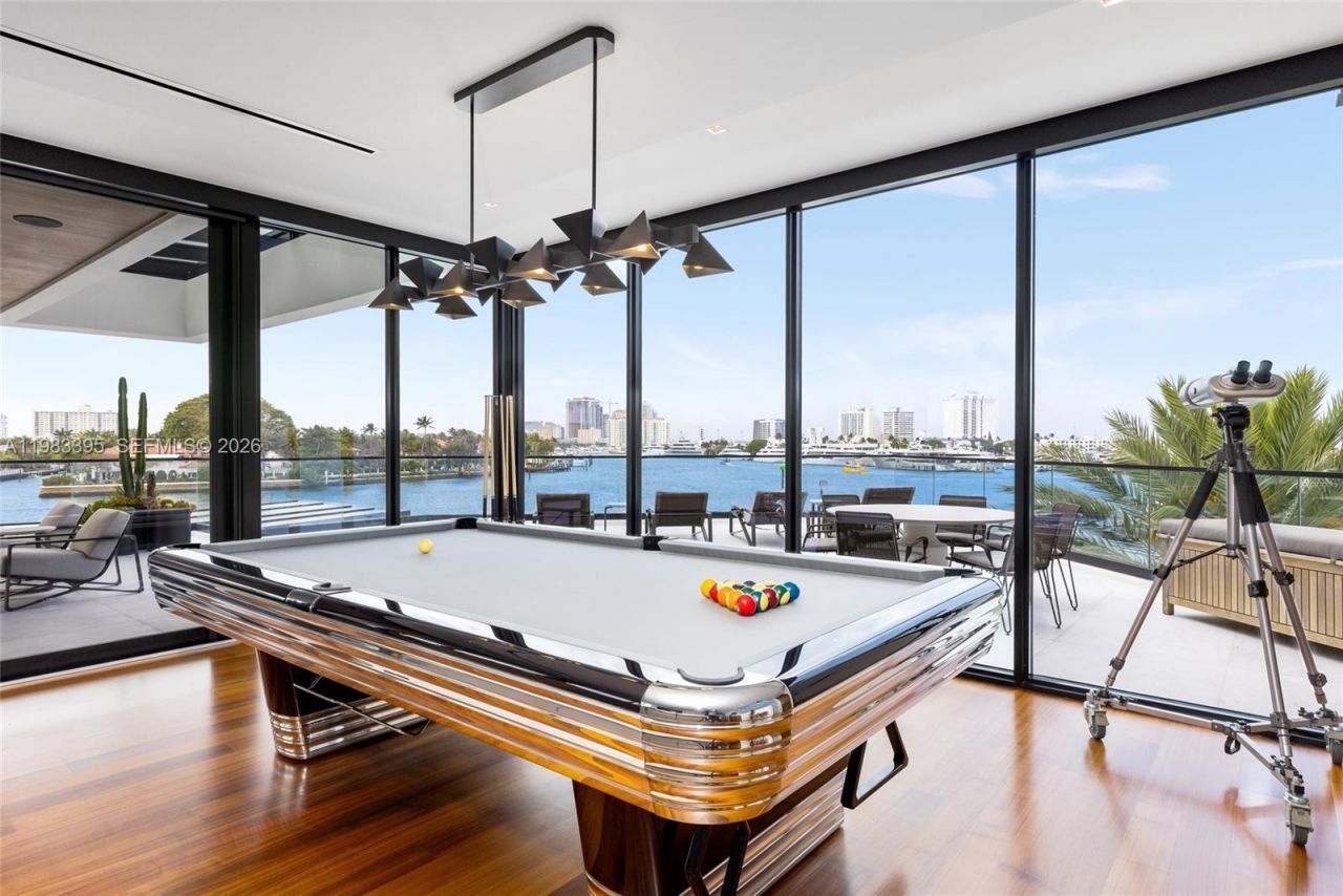 84 Isla Bahia Dr , Fort Lauderdale, FL 33316 Photo