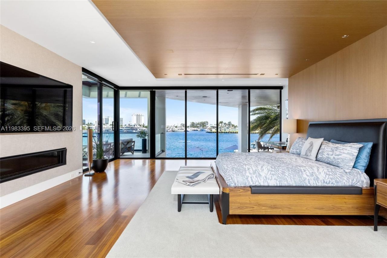 84 Isla Bahia Dr, Fort Lauderdale, FL 33316 Photo