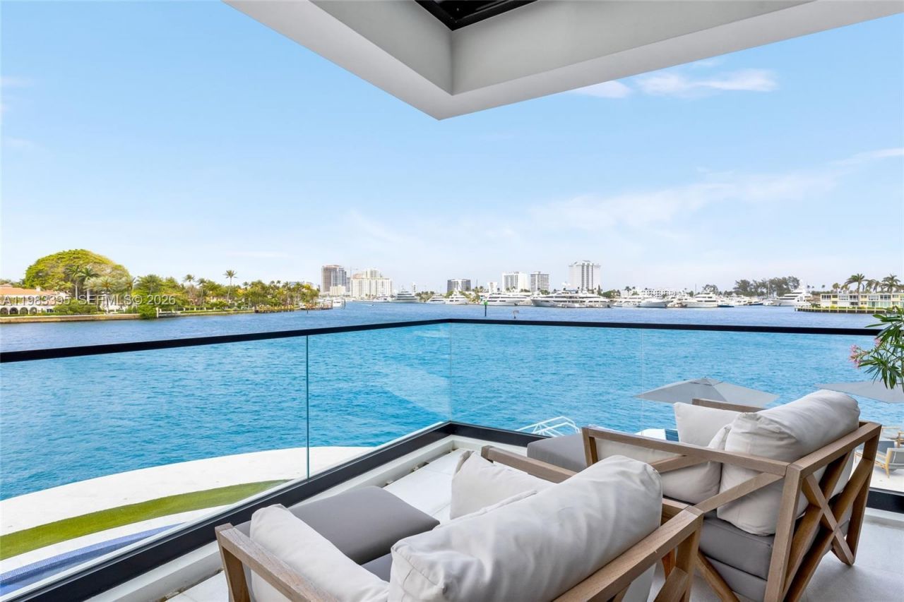 84 Isla Bahia Dr , Fort Lauderdale, FL 33316 Photo