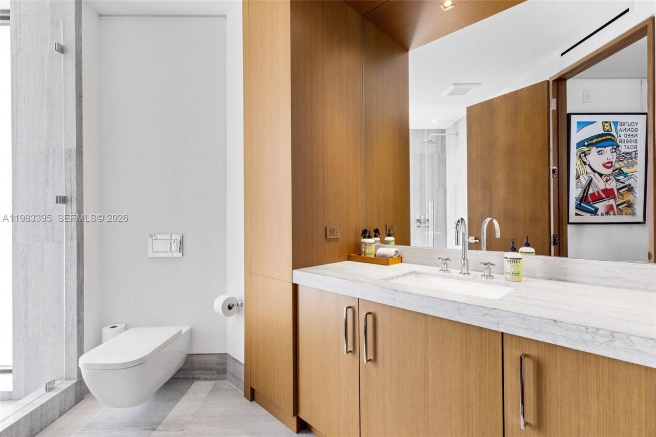 84 Isla Bahia Dr, Fort Lauderdale, FL 33316 Photo