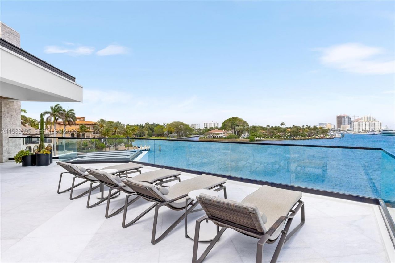 84 Isla Bahia Dr , Fort Lauderdale, FL 33316 Photo