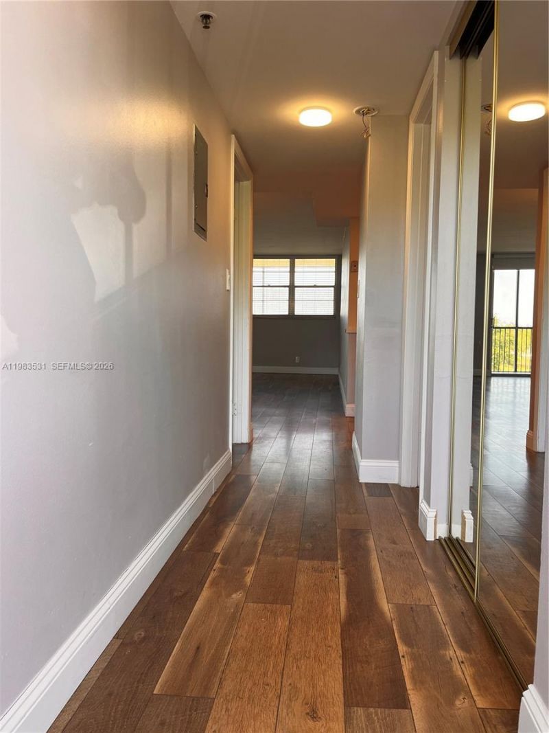 3100 W Rolling Hills Cir , Unit 403, Davie, FL 33328 Photo