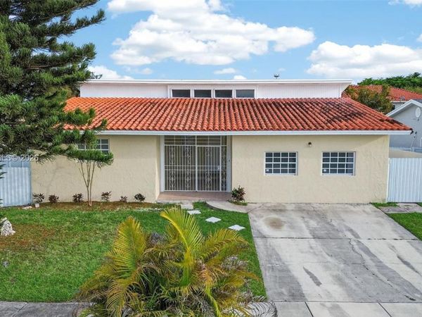 9000 SW 202nd Ter , Cutler Bay, FL 33189