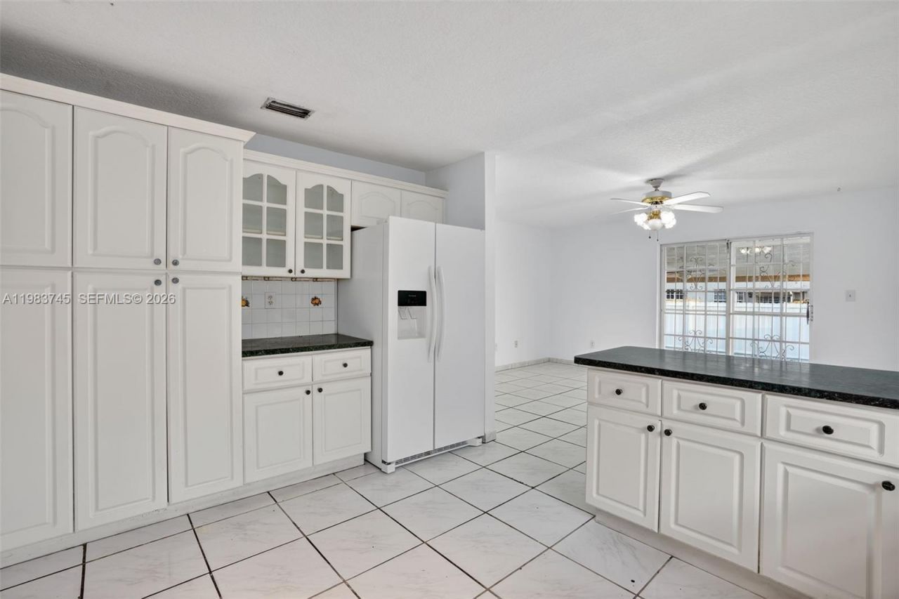 9000 SW 202nd Ter, Cutler Bay, FL 33189 Photo