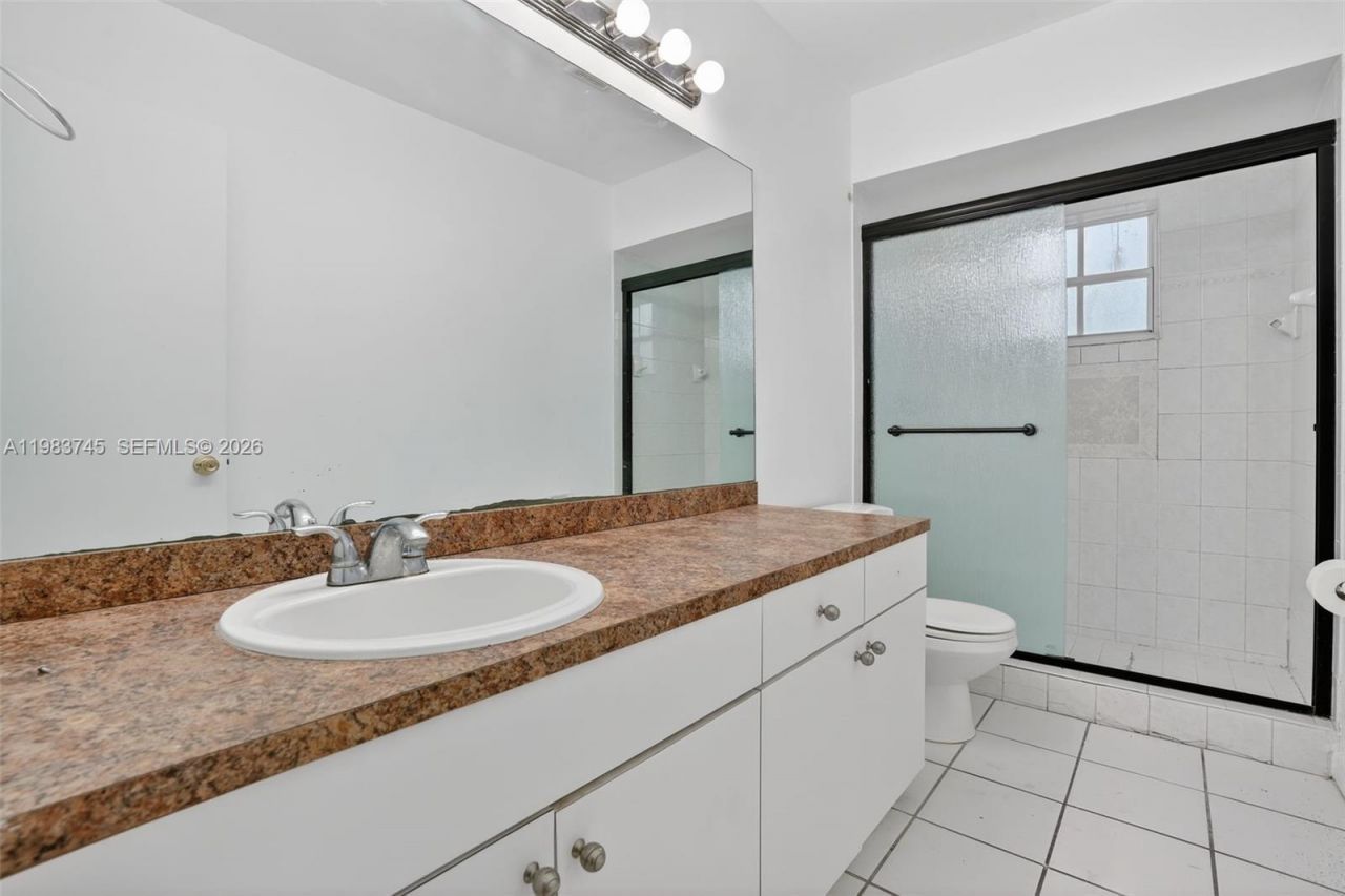 9000 SW 202nd Ter, Cutler Bay, FL 33189 Photo