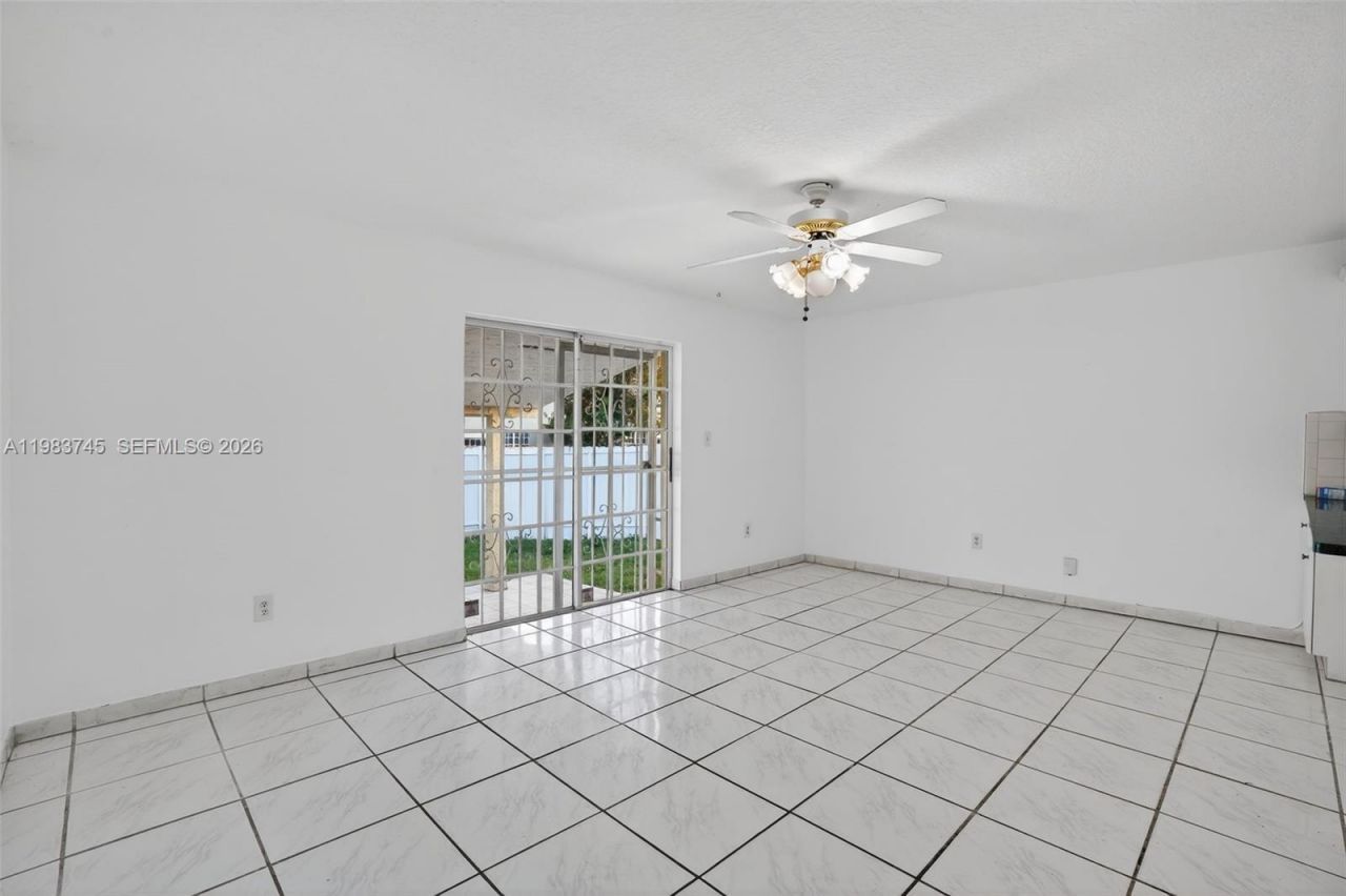 9000 SW 202nd Ter, Cutler Bay, FL 33189 Photo