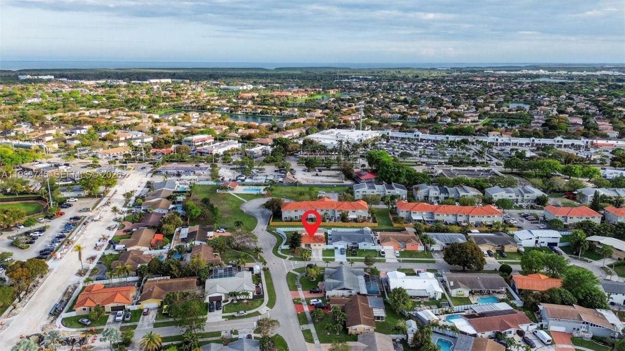 9000 SW 202nd Ter, Cutler Bay, FL 33189 Photo