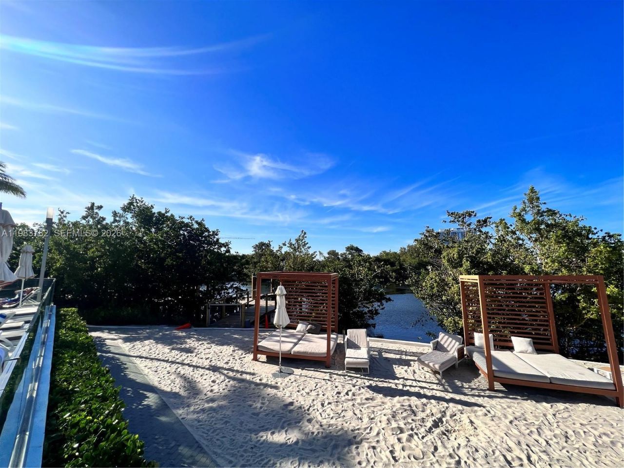 16385 Biscayne Blvd, Unit 303, Sunny Isles Beach, FL 33160 Photo