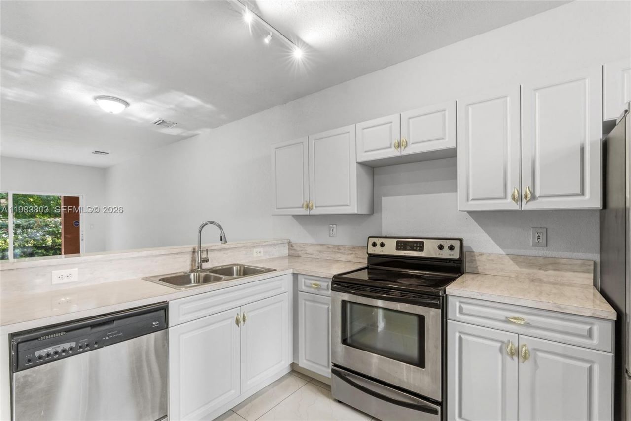 17331 NW 7th Ave , Unit 108, Miami Gardens, FL 33169 Photo