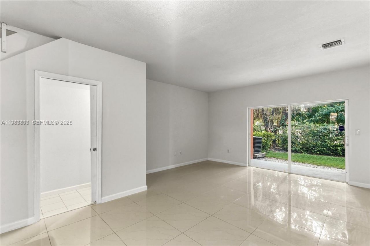17331 NW 7th Ave , Unit 108, Miami Gardens, FL 33169 Photo